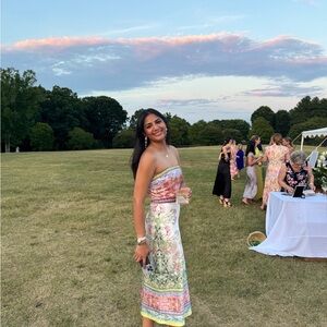 Meet your Posher, Macy